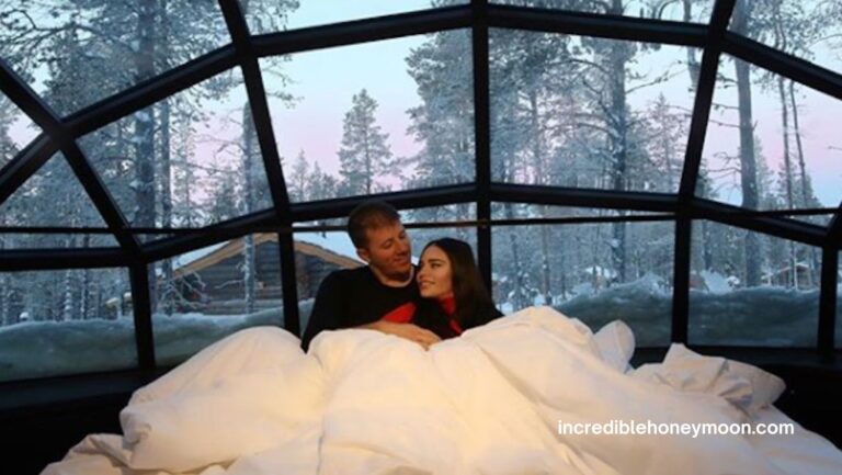 Lapland Honeymoon Dream in Winter: Embrace Romance in a Snowy Paradise